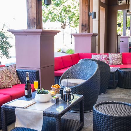 Juniper Hotel Cupertino, Curio Collection By Hilton Exterior foto