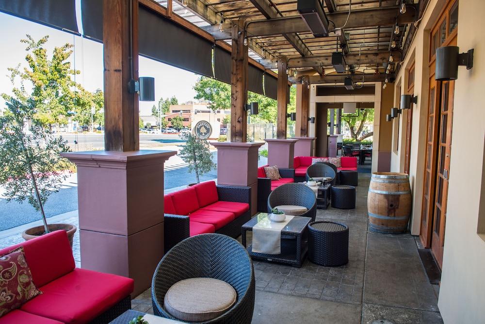 Juniper Hotel Cupertino, Curio Collection By Hilton Exterior foto